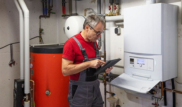 Read more about the article Tankless Water Heater: What It Is and 7 Reasons You May Need One